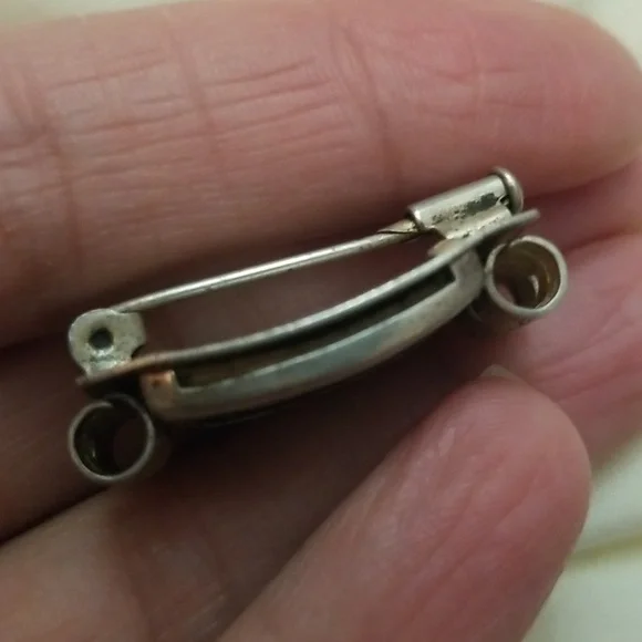 Antique Art DecoFiligree handmade handpaintedpin trombone clasp un…